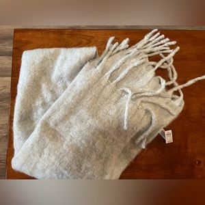 American Eagle super soft oversized scarf